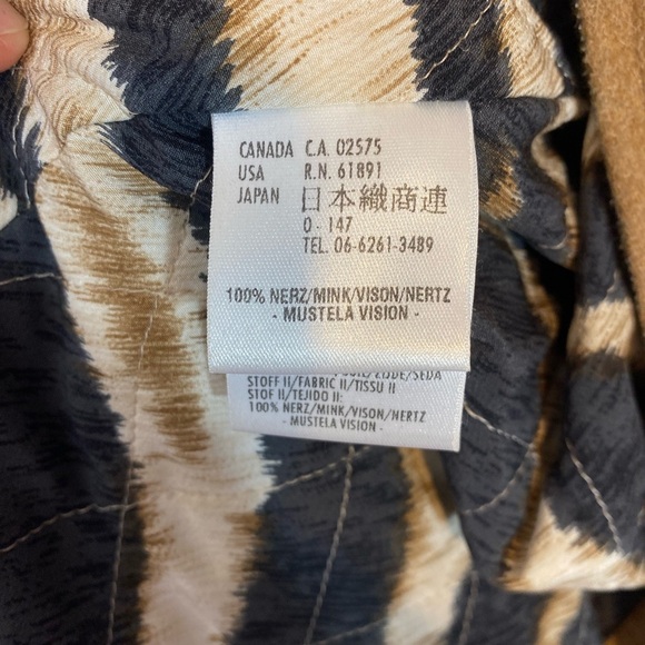 Gorgeous Escada Tan Wool/Camel/Silk Jacket with Mink Collar SZ 38 LIKE NEW - Picture 10 of 11